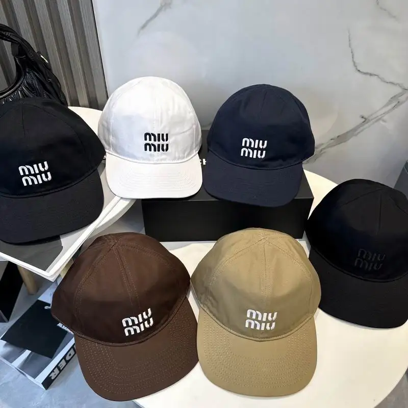 Miumiu cap dx70